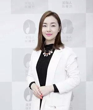 岳阳金佳玭 美容协会会长